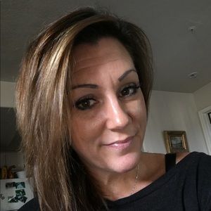 Meet your Posher, Evanne